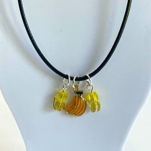 Banana charm necklace 🍌
